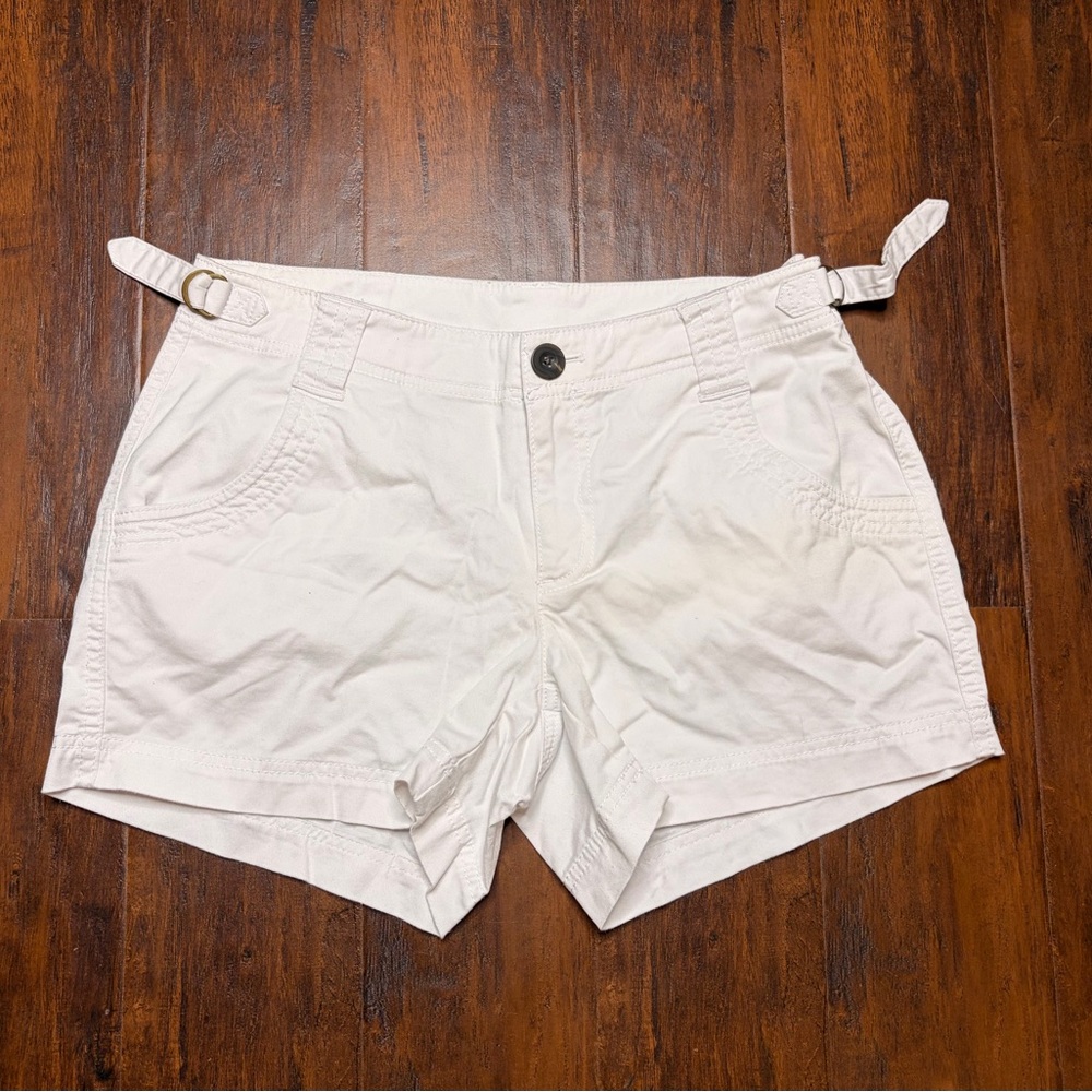 Athleta White Women's Shorts